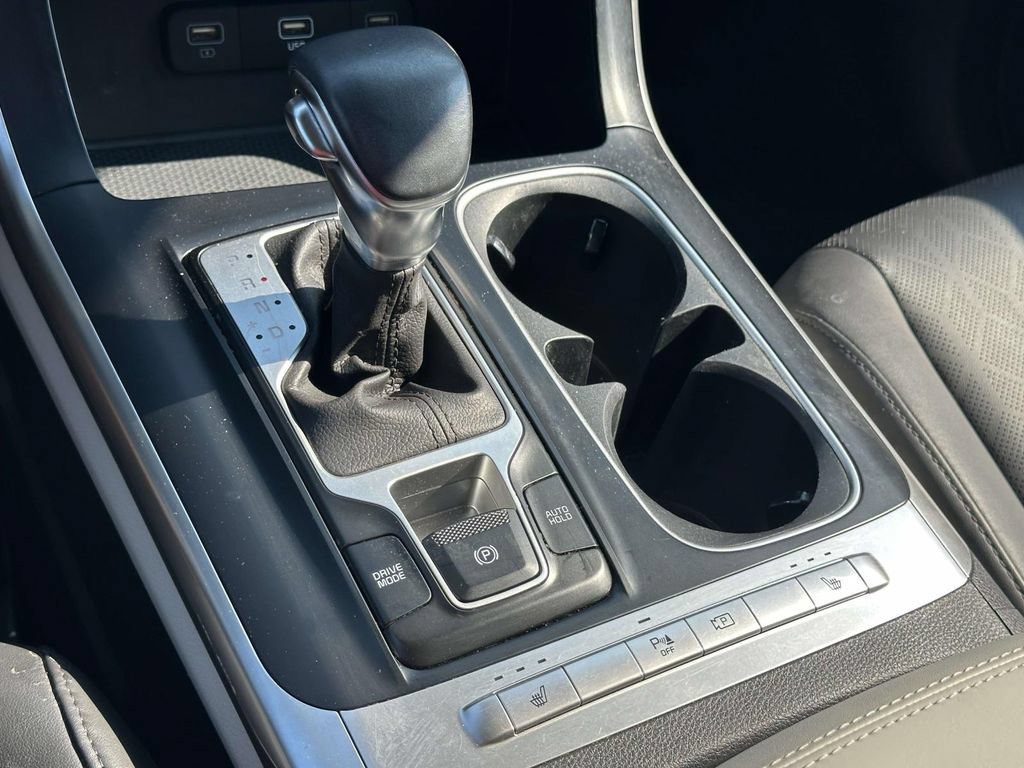 New 2024 Kia Carnival LX FWD image 27
