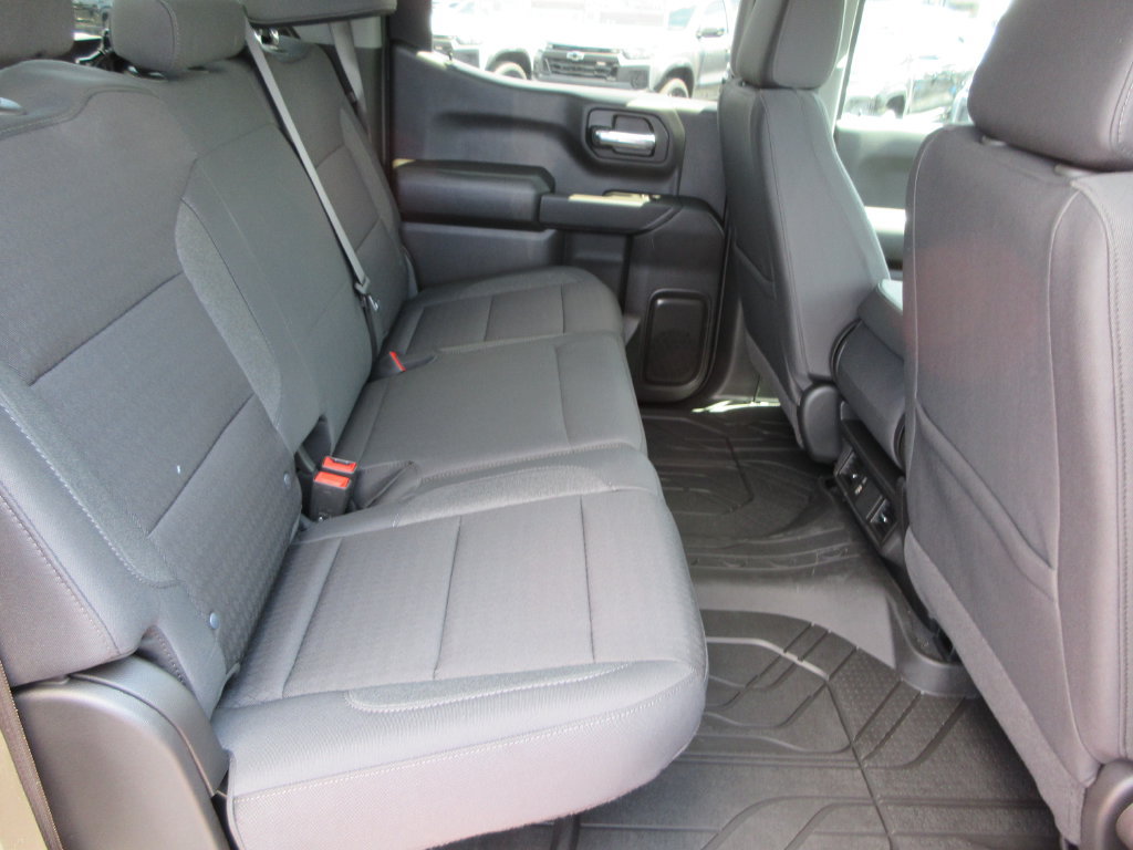 New 2026 Chevrolet Silverado 1500 Custom w/ Turbomax Blackout Package AWD/4WD image 18