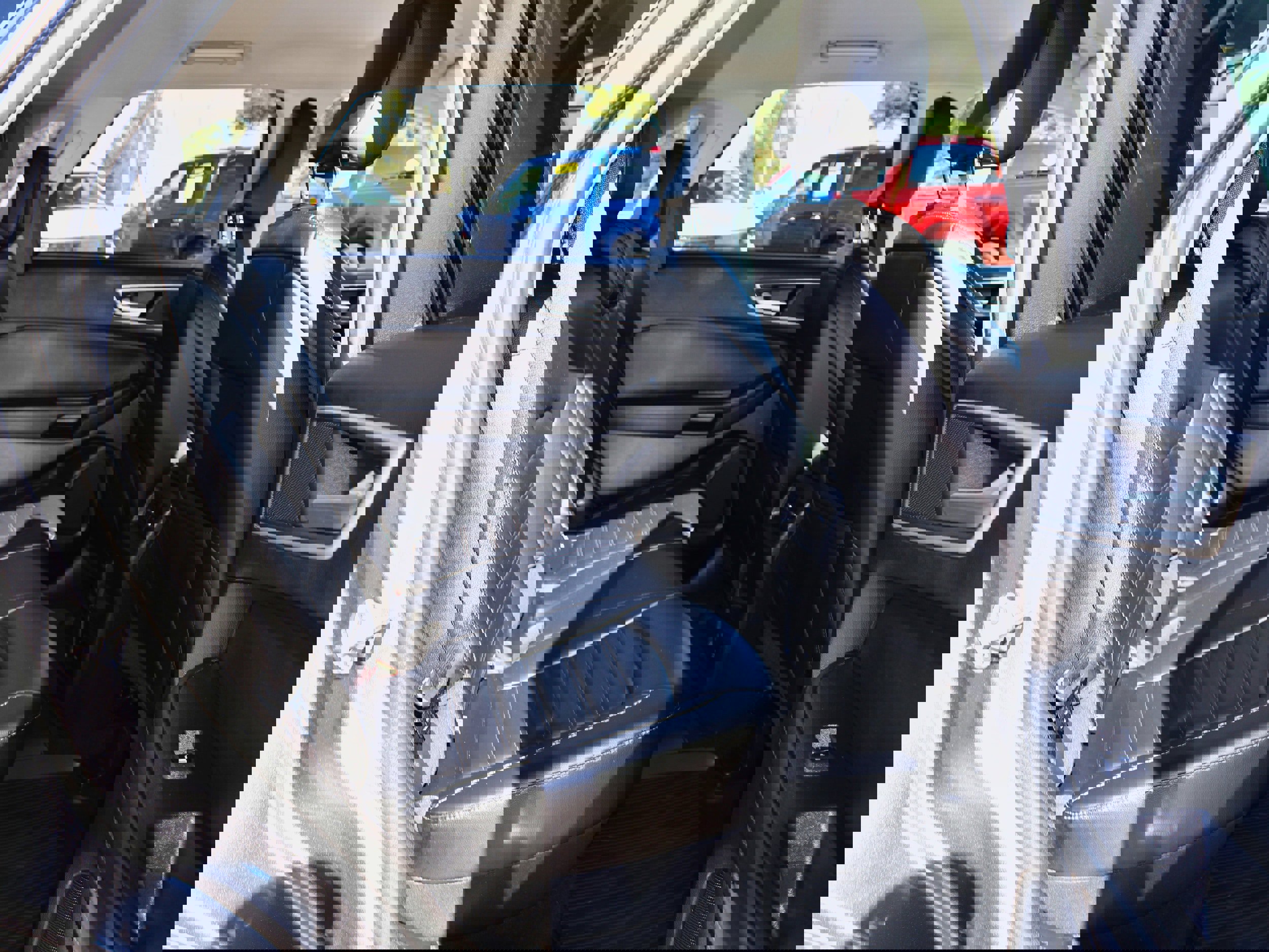 Used 2023 Ford Edge SEL w/ Convenience Package image 28