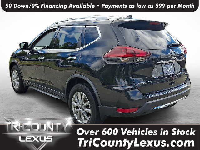 Used 2018 Nissan Rogue SV w/ Premium Package AWD/4WD image 4