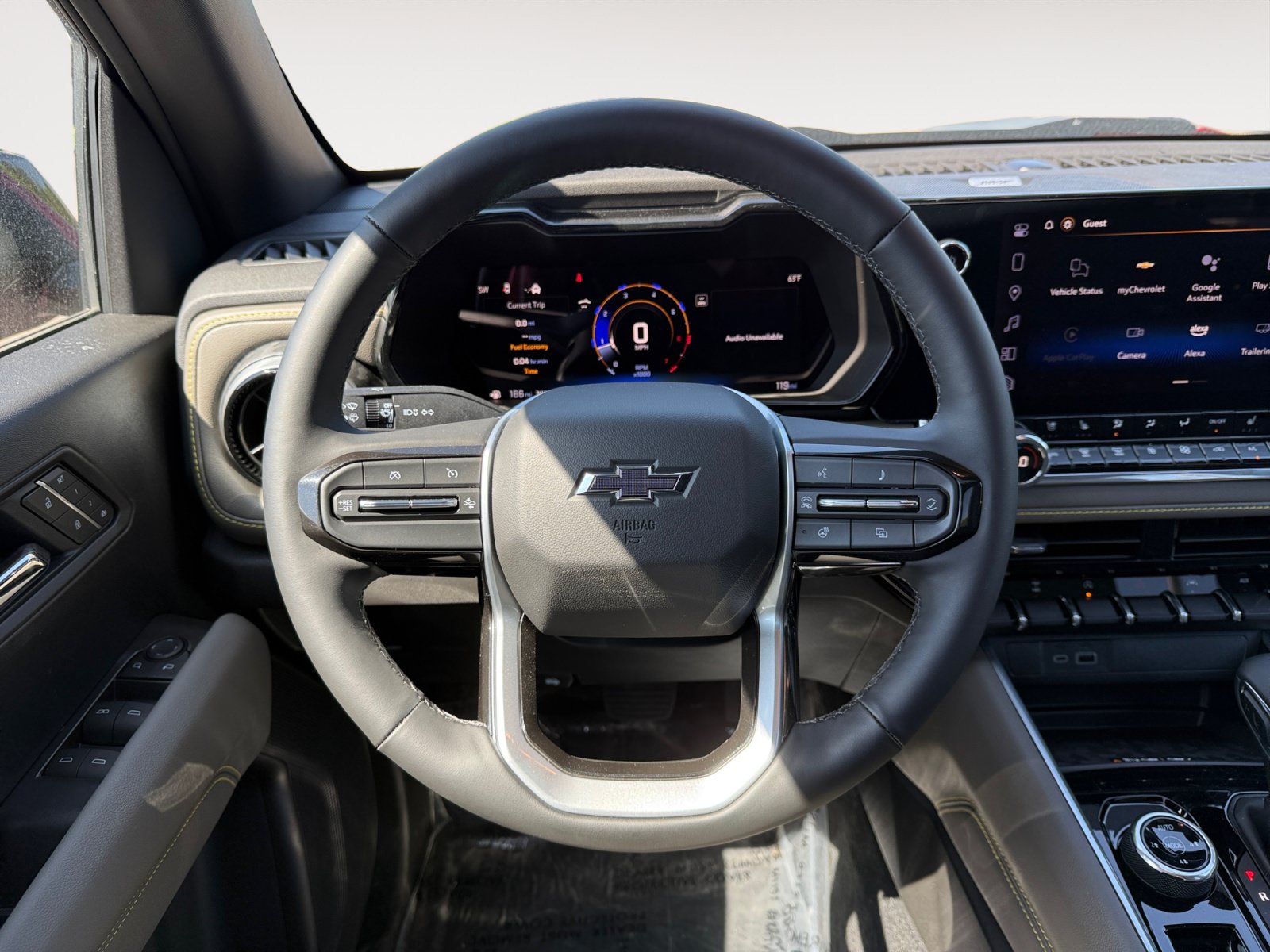 New 2025 Chevrolet Colorado ZR2 w/ Technology Package AWD/4WD image 12