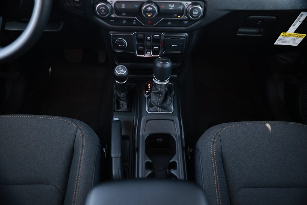 New 2026 Jeep Gladiator Sport AWD/4WD image 26