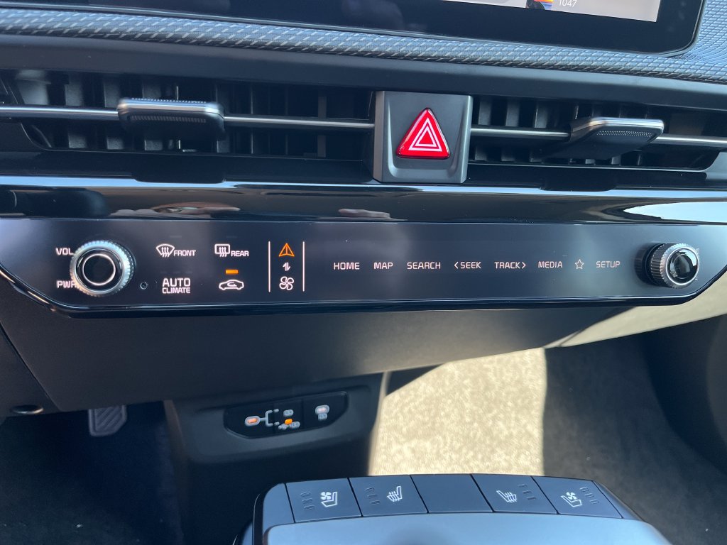 New 2026 Kia EV6 Wind RWD image 21