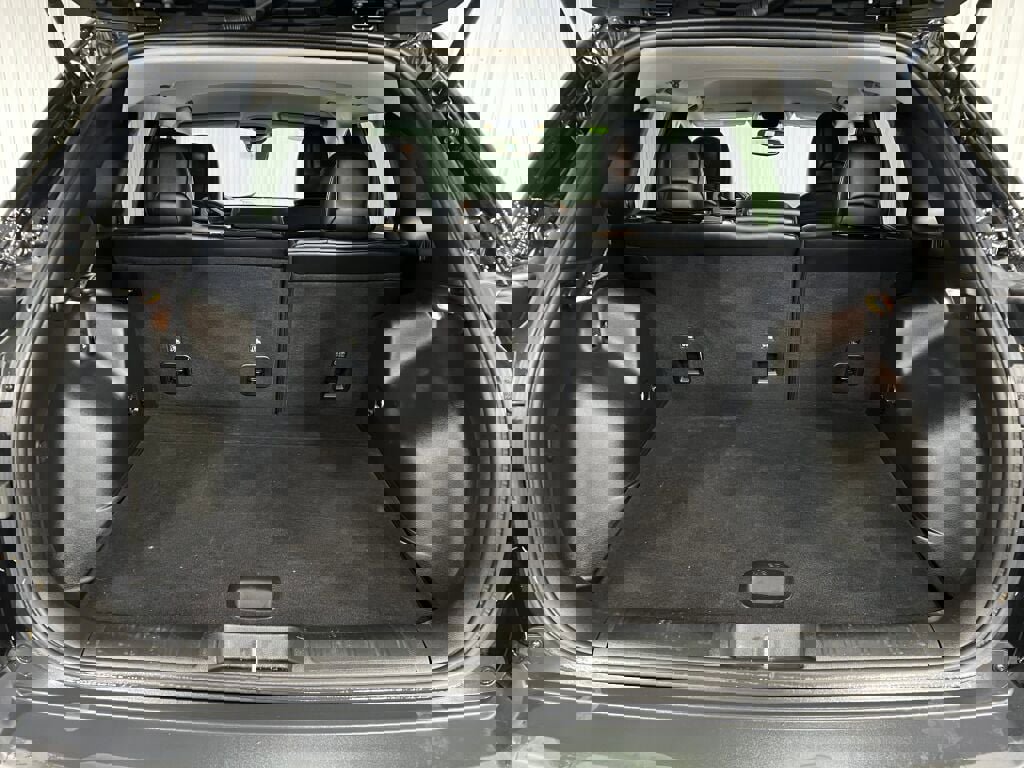 Used 2021 Jeep Cherokee Latitude Plus image 7