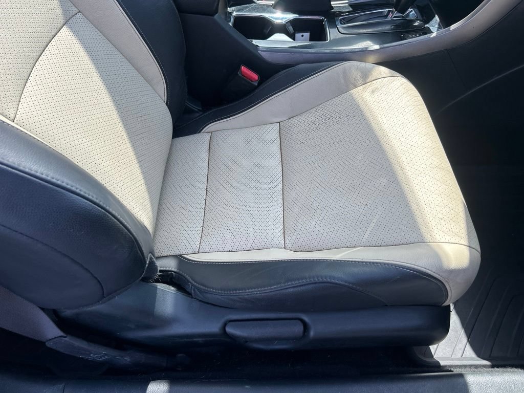 Used 2017 Honda Accord EX-L image 39