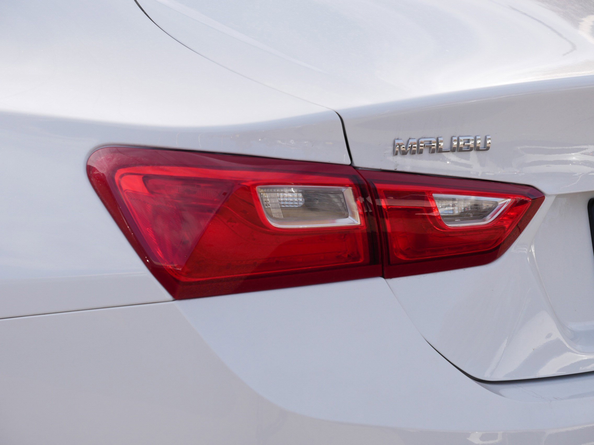 Used 2023 Chevrolet Malibu LS w/ Driver Confidence Package image 17