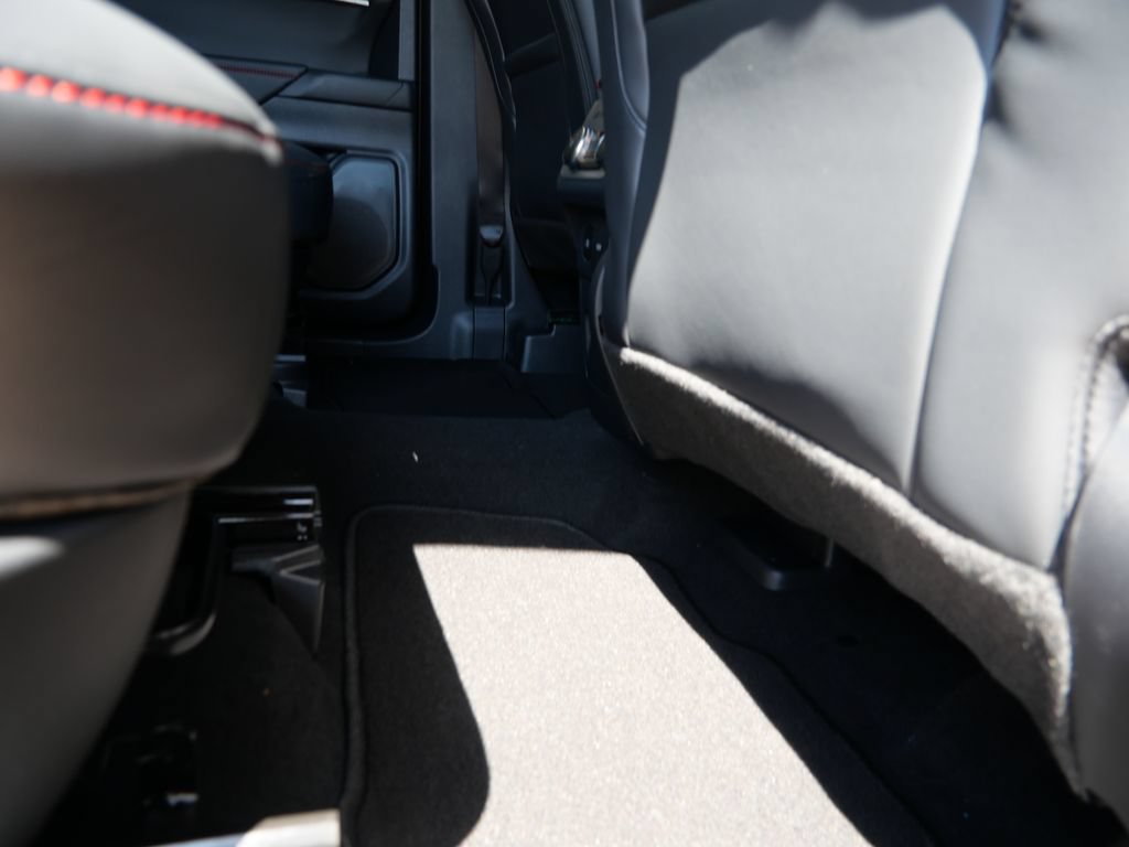 New 2026 Ford Explorer ST-Line AWD/4WD image 12