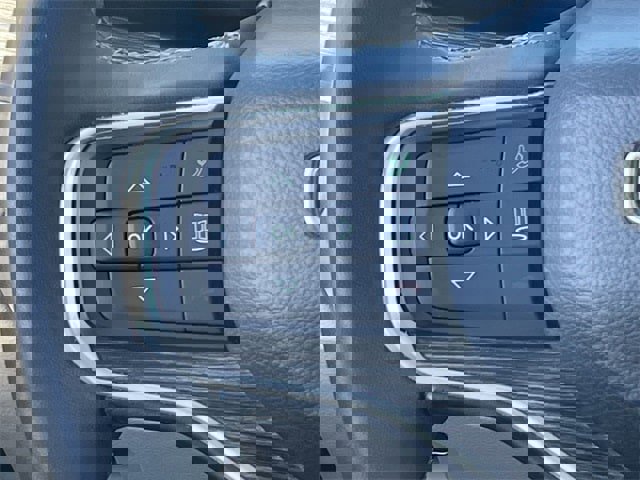 Used 2024 Jeep Wagoneer L Series II w/ Flexible Seating Group image 12