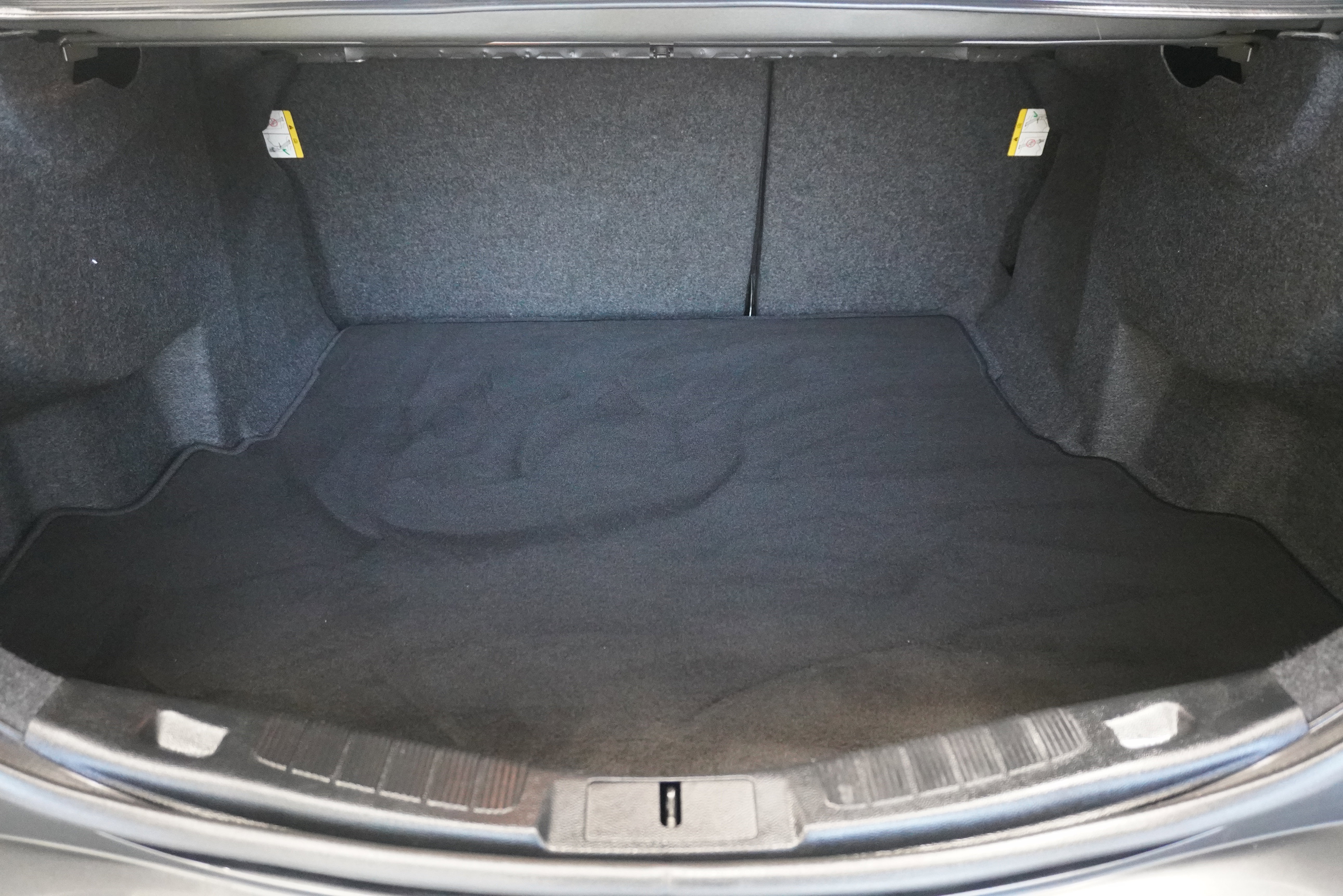 Used 2020 Ford Fusion SE image 21