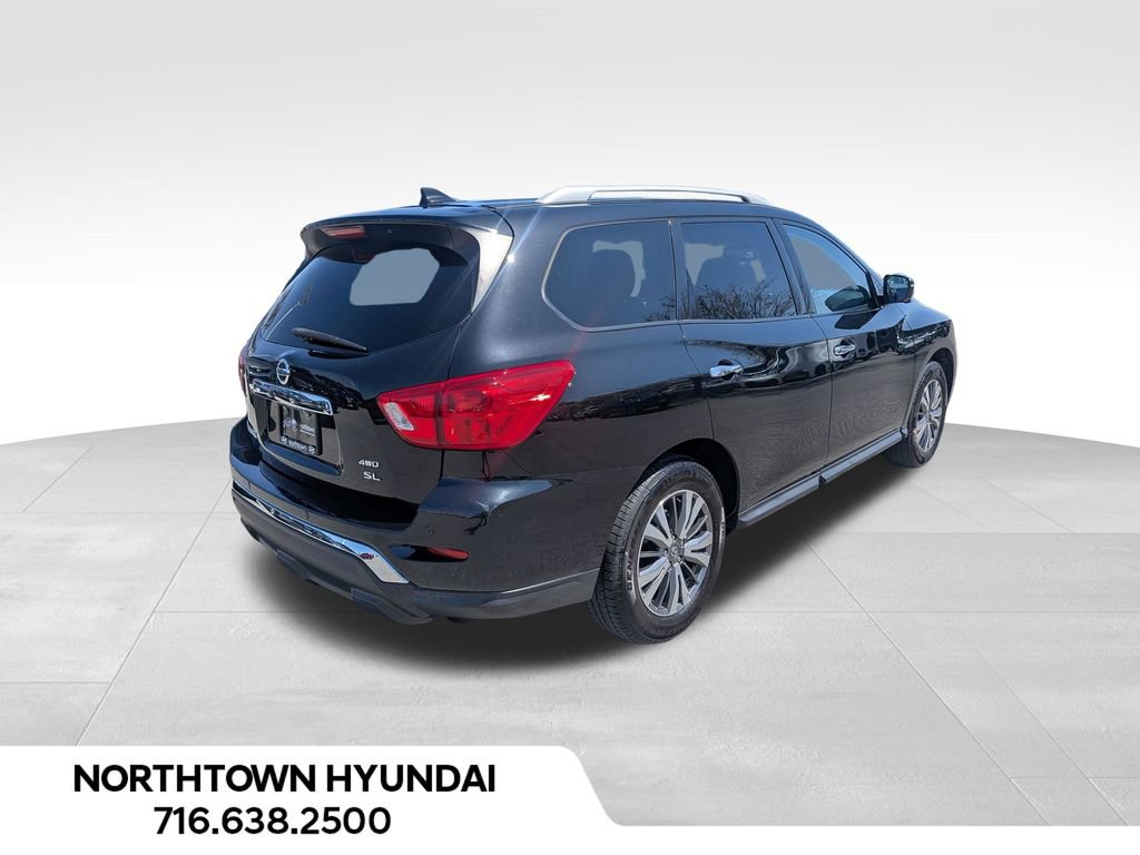 Used 2019 Nissan Pathfinder SL AWD/4WD image 13