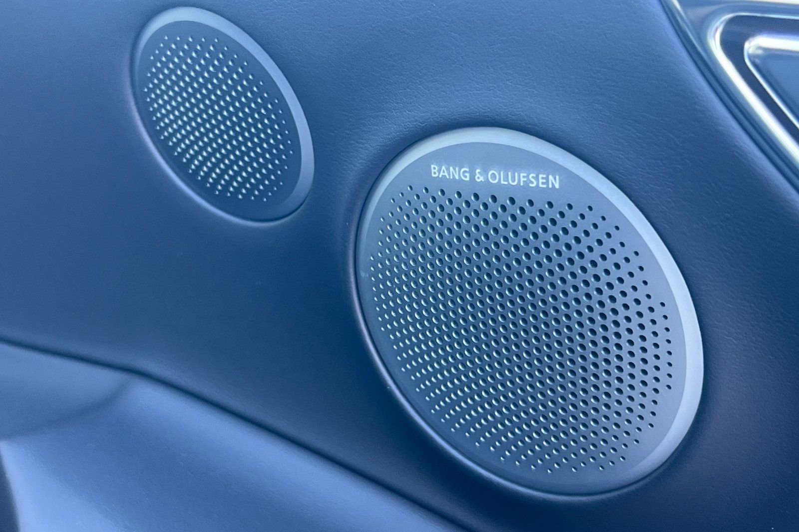 New 2025 Genesis GV80 3.5T e-SC image 22