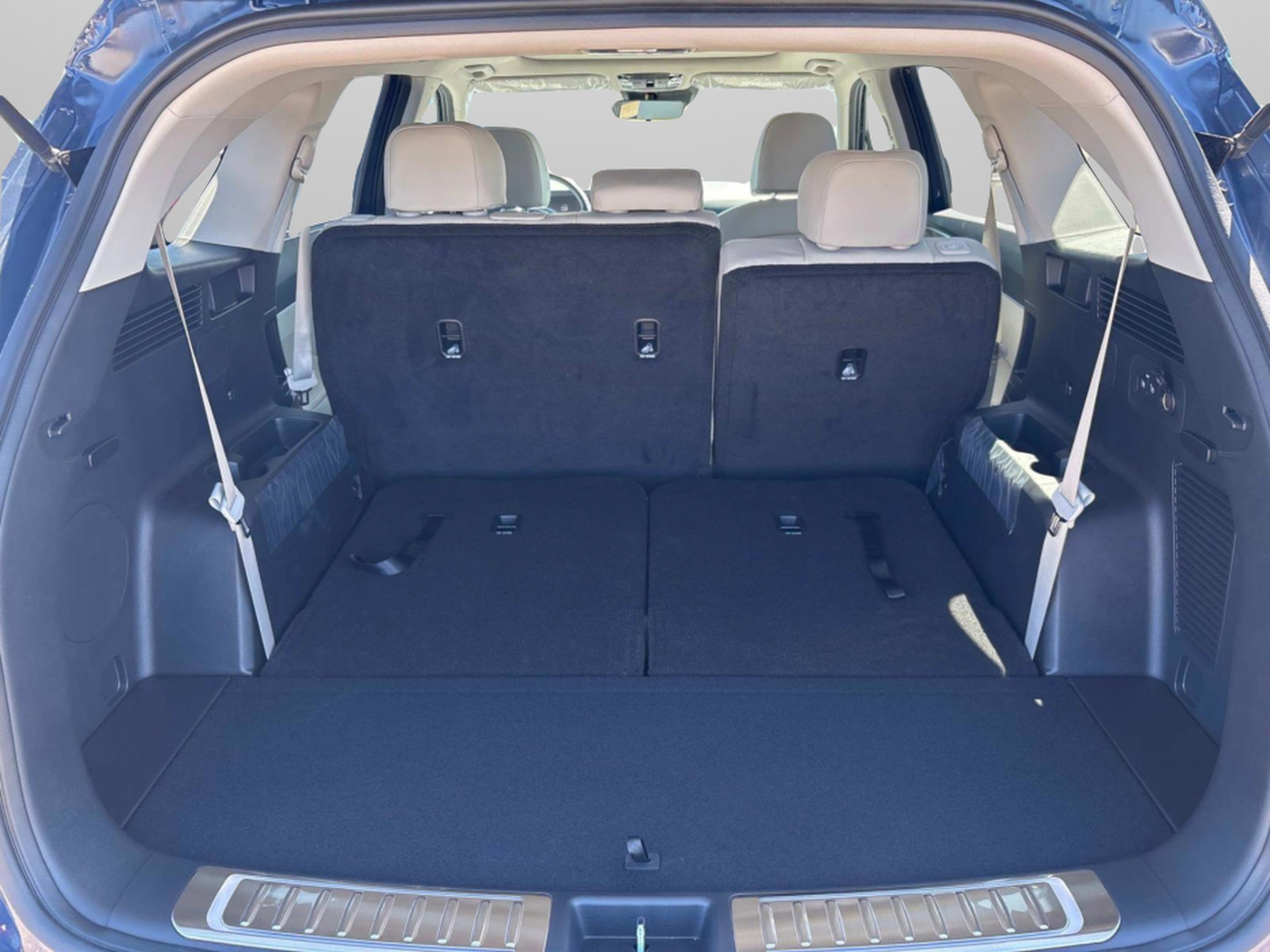 New 2025 Kia Sorento S w/ Panoramic Sunroof Package image 12