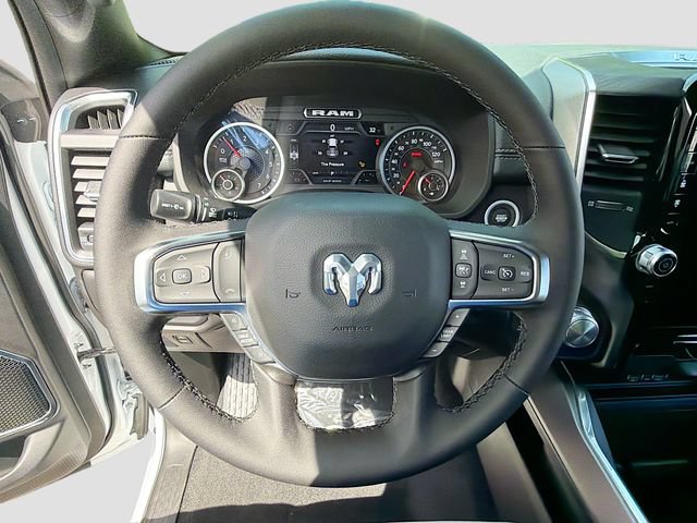 New 2026 RAM 1500 Laramie AWD/4WD image 12