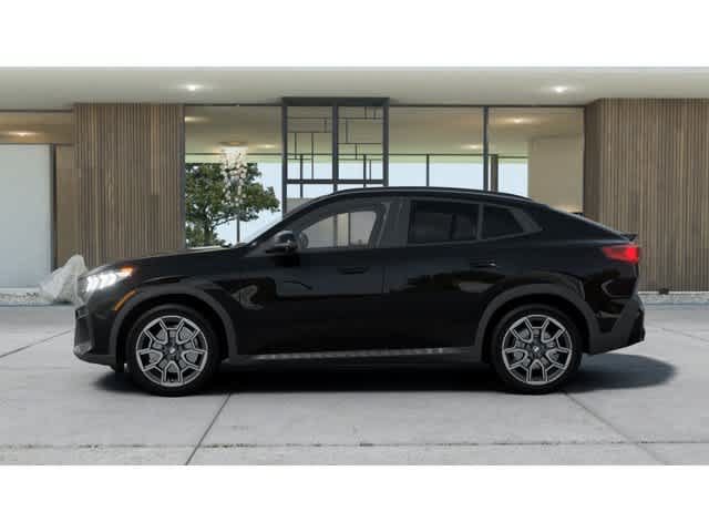New 2027 BMW X2 xDrive28i w/ Technology Package AWD/4WD image 4