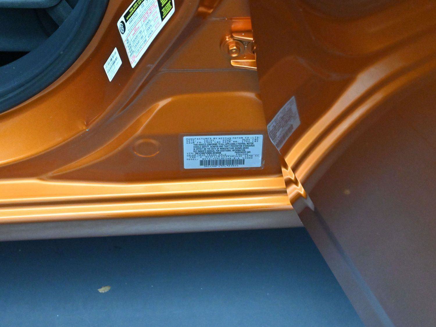 Used 2021 Nissan Versa SR w/ Convenience Package image 29