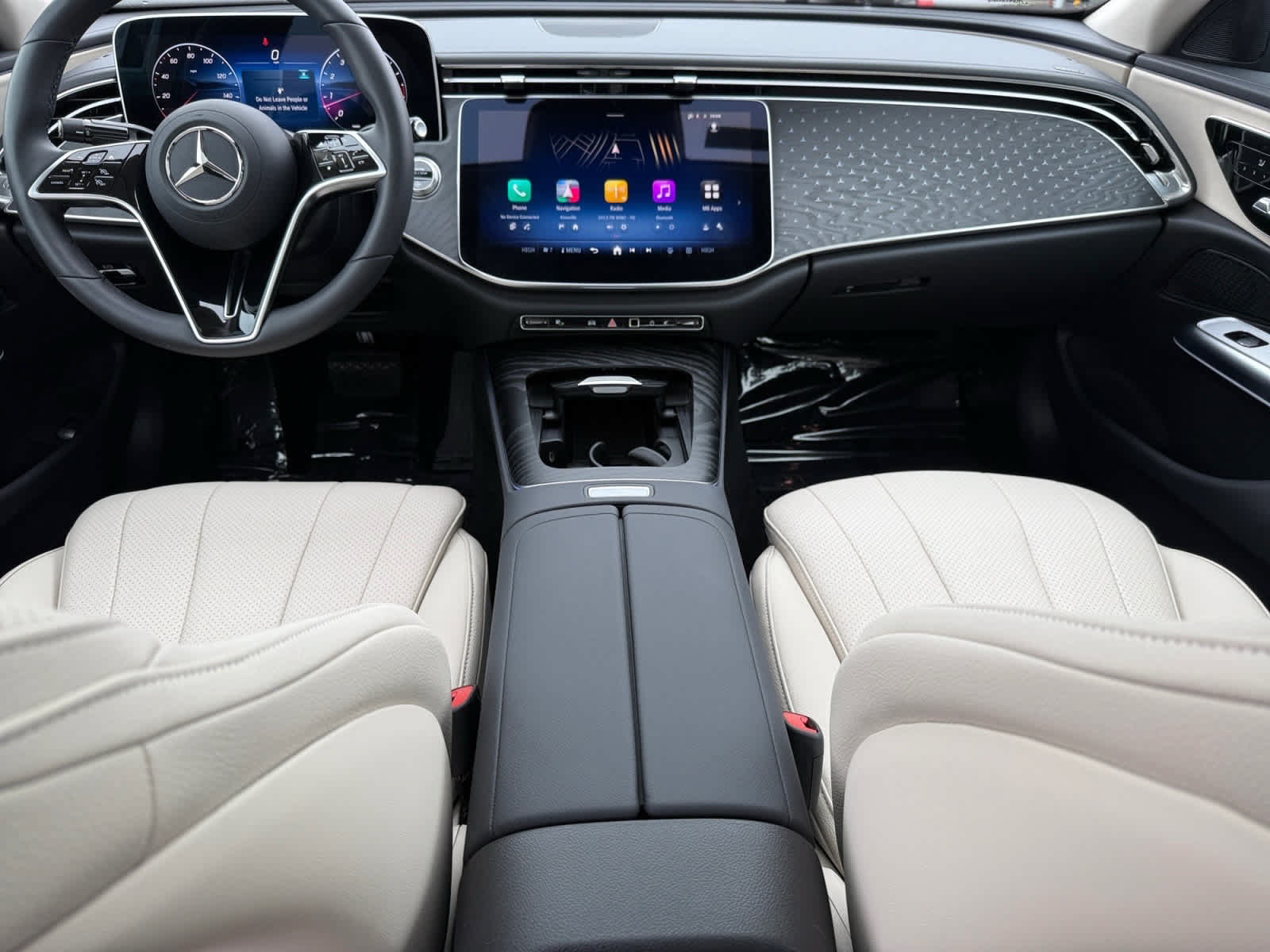 Used 2026 Mercedes-Benz E 350 4MATIC Sedan image 13