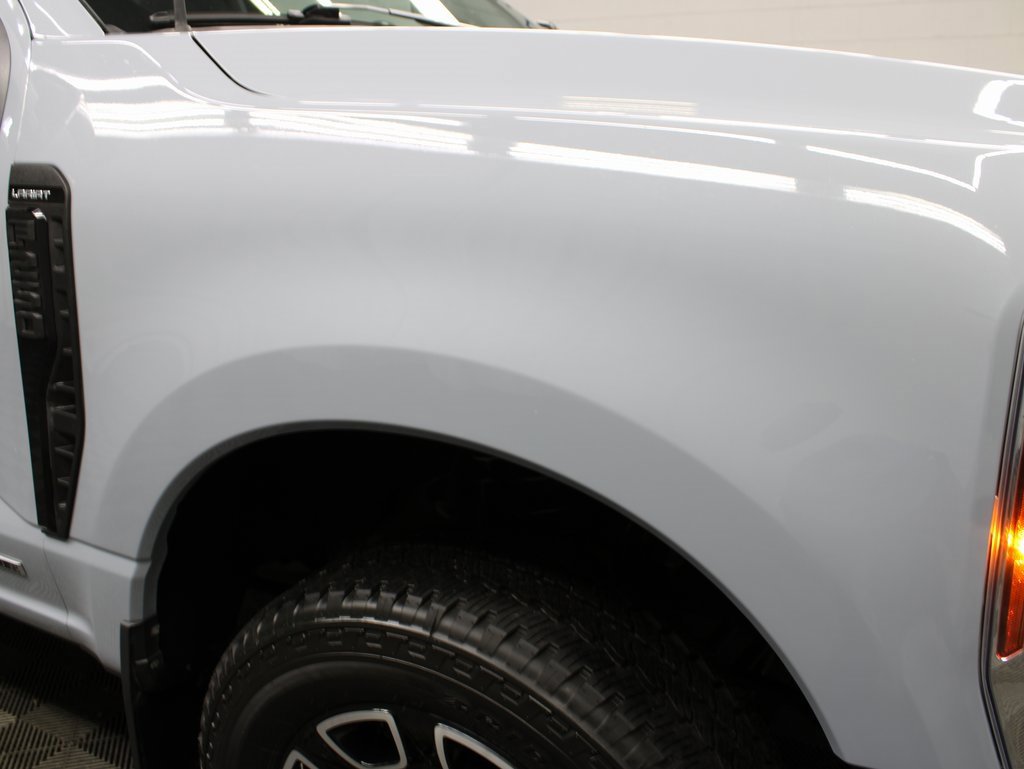 Used 2024 Ford F250 Lariat w/ Lariat Ultimate Package image 38