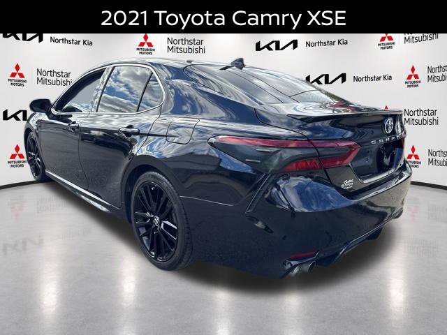 Used 2021 Toyota Camry XSE FWD image 5