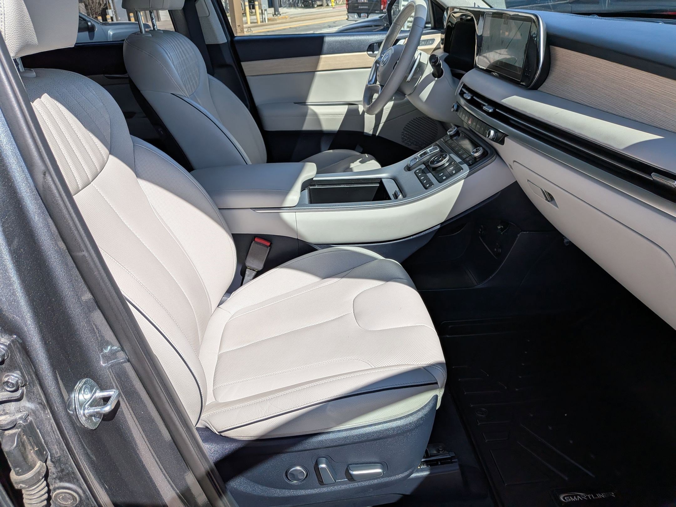 Used 2023 Hyundai Palisade Limited image 33