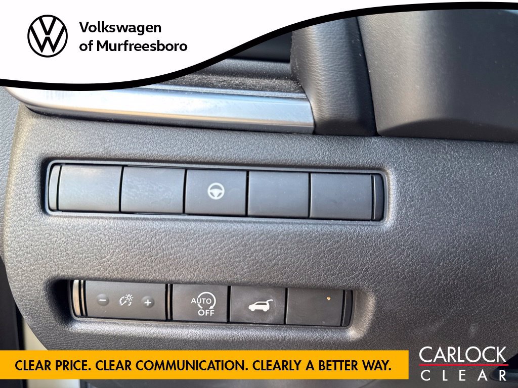 Used 2023 Nissan Rogue SV w/ SV Premium B Package FWD image 25