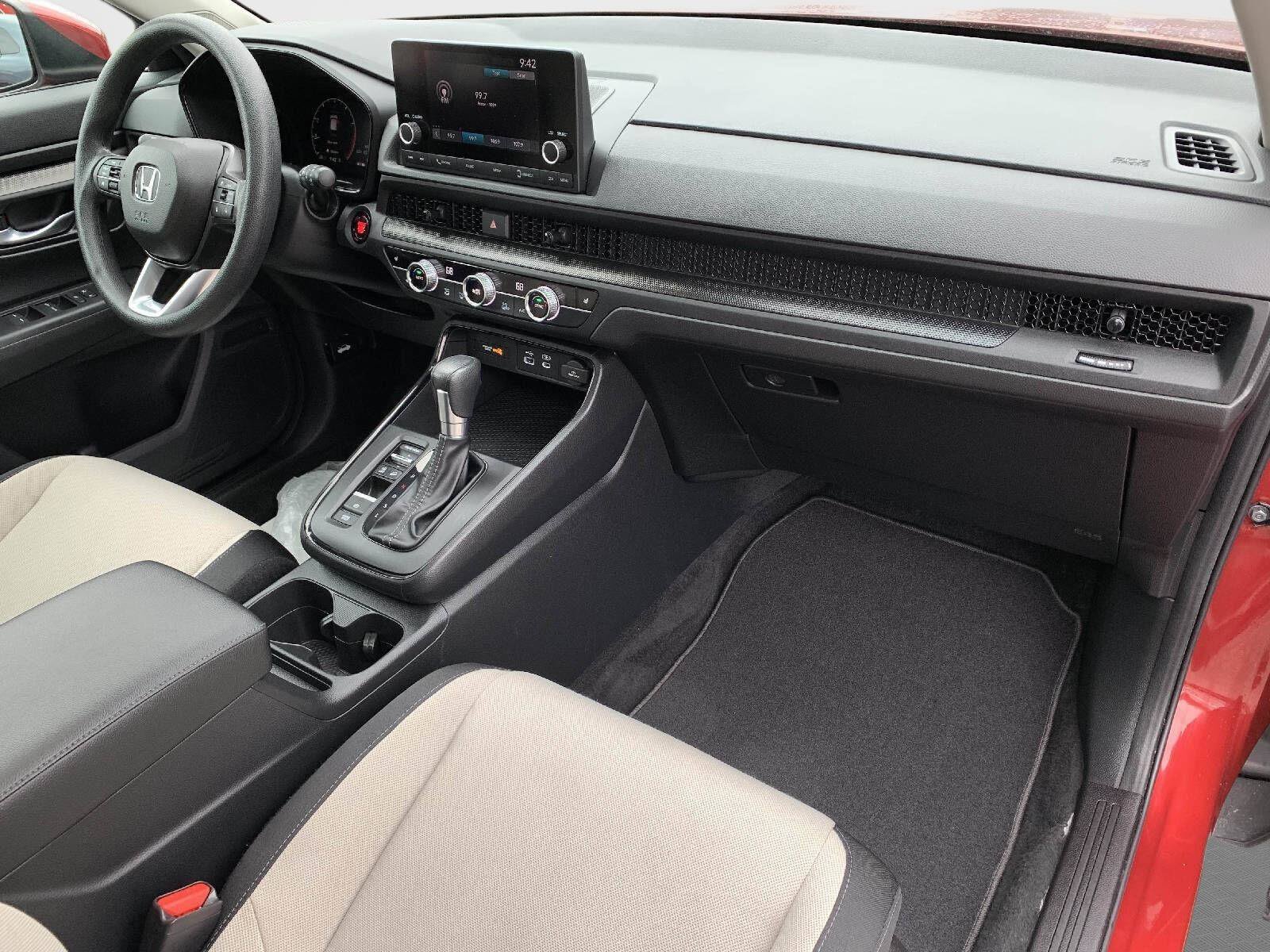 Certified 2025 Honda CR-V EX image 38
