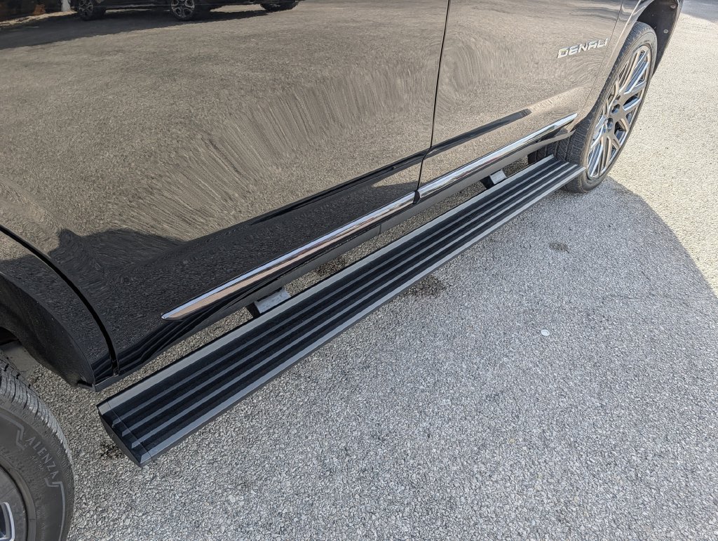 New 2025 GMC Yukon Denali Ultimate AWD/4WD image 32