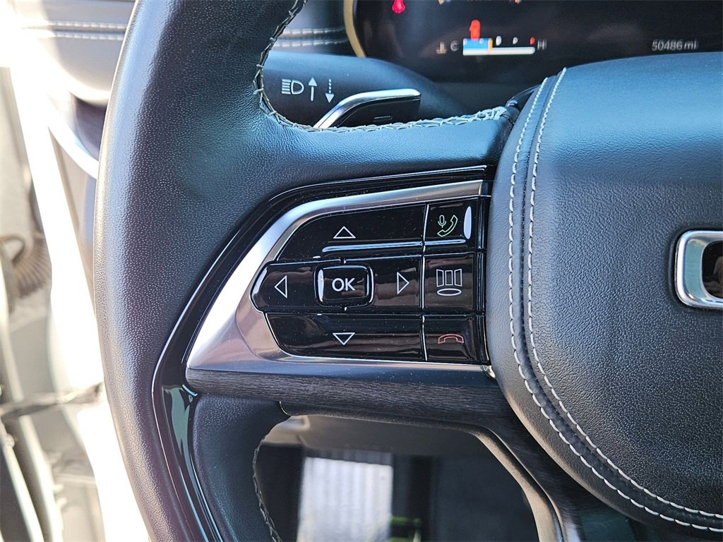 Used 2021 Jeep Grand Cherokee L Overland w/ Advanced Protech Group III image 15