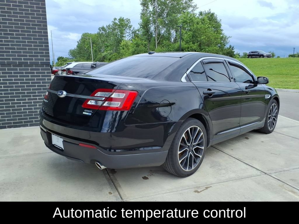 Used 2018 Ford Taurus SEL w/ Equipment Group 201A AWD/4WD image 7
