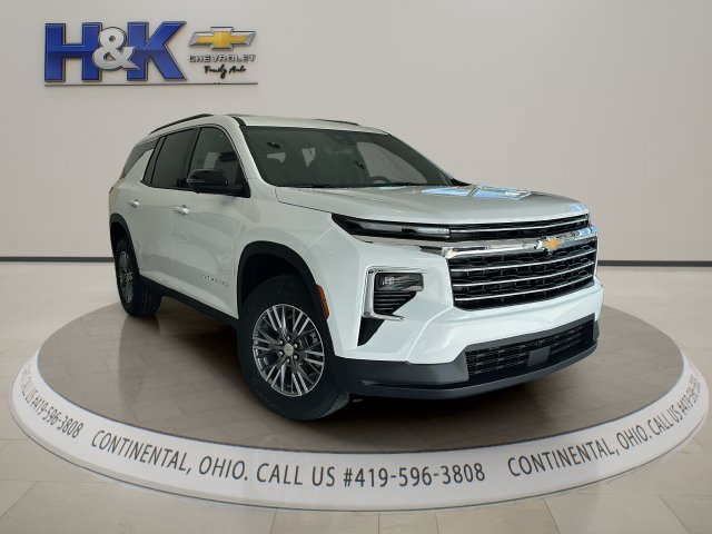 New 2027 Chevrolet Traverse LT FWD image 1