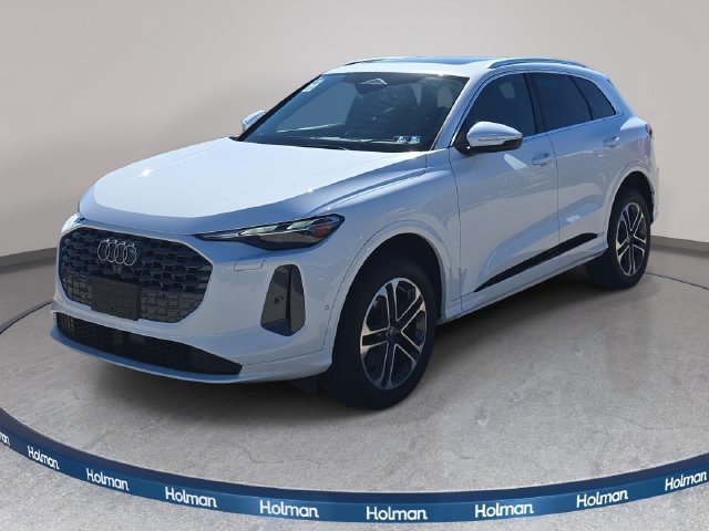 Used 2025 Audi Q5 Premium w/ Convenience Package AWD/4WD image 1