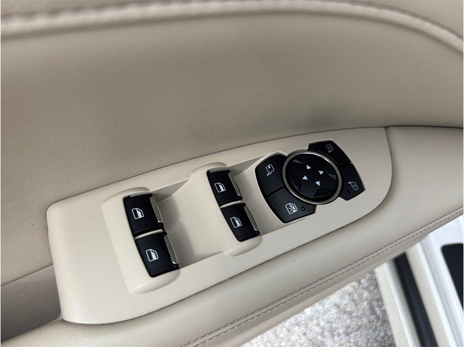 Used 2018 Lincoln MKZ Select w/ Select Plus Package FWD image 20