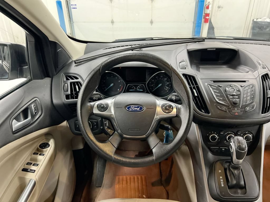 Used 2015 Ford Escape SE FWD image 11