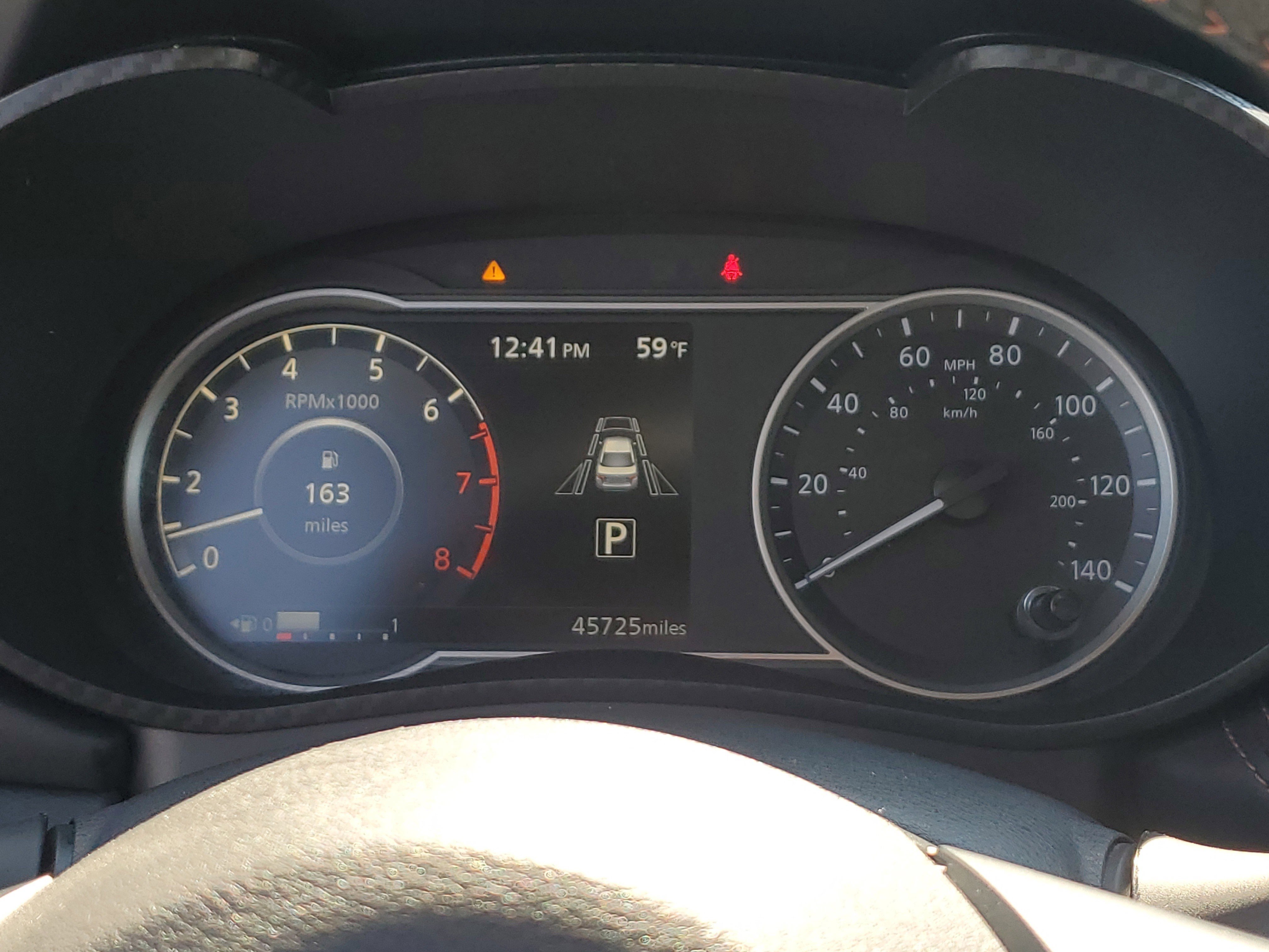 Used 2024 Nissan Versa SR image 28