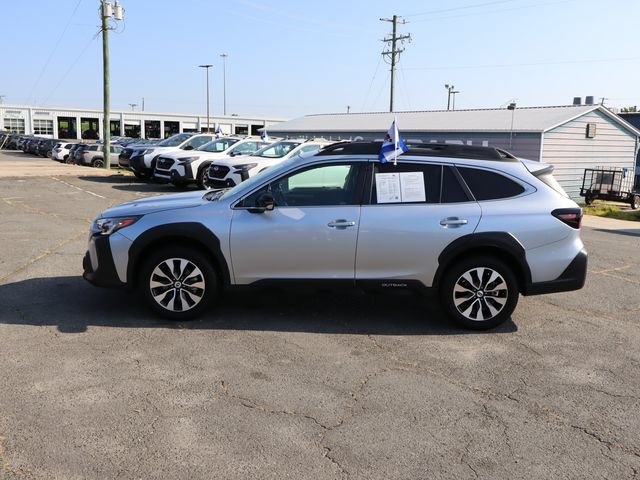 Certified 2025 Subaru Outback Limited AWD/4WD image 5