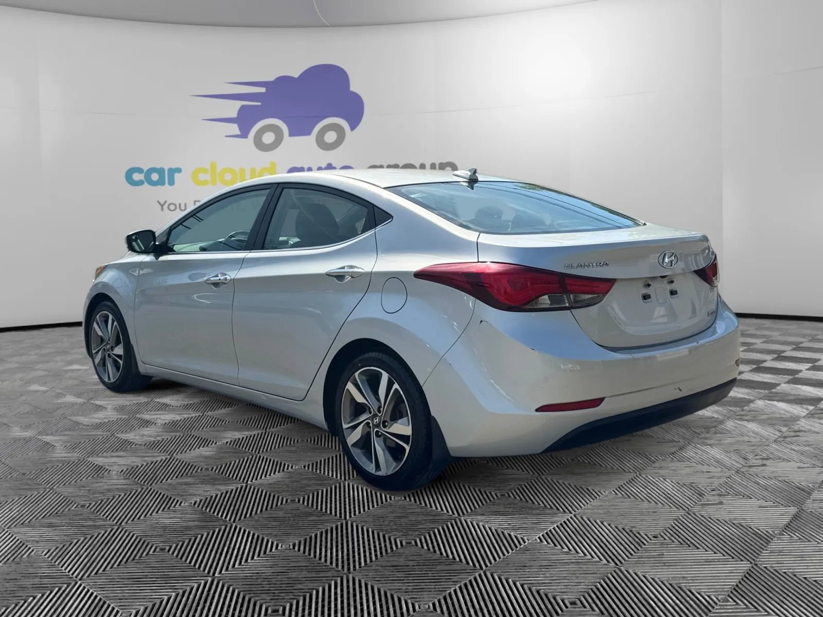 Used 2016 Hyundai Elantra Limited FWD image 3