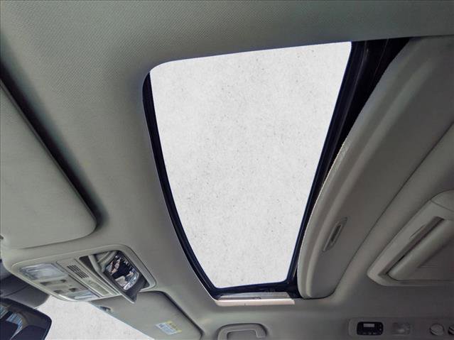 Used 2016 Honda Odyssey Touring image 16