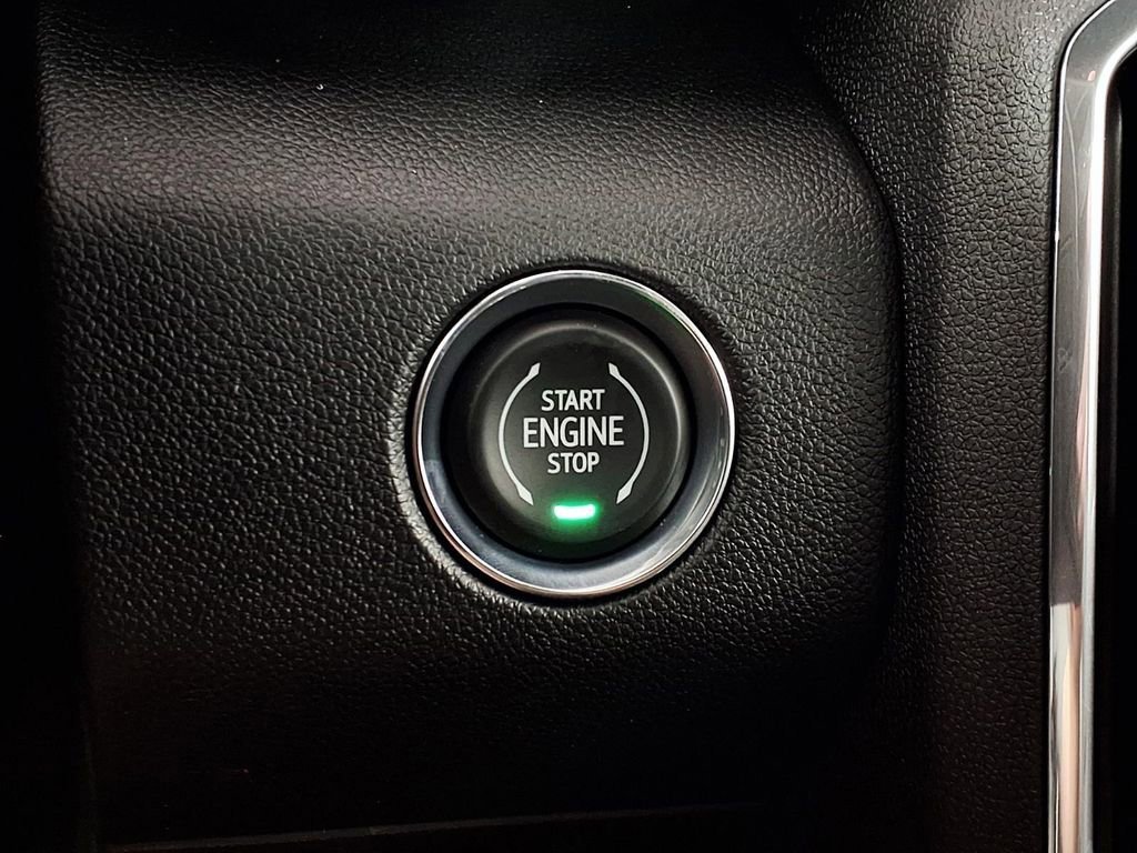 New 2026 GMC Acadia Elevation w/ Black Edition FWD image 18