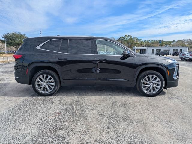 Certified 2025 Buick Enclave Preferred image 3