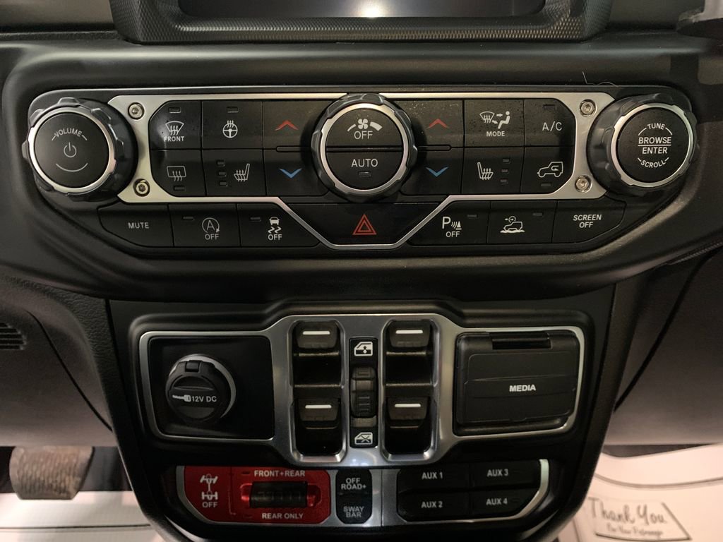 Used 2022 Jeep Wrangler Unlimited Rubicon w/ Steel Bumper Group image 10