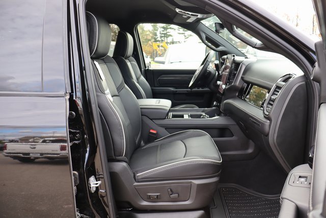 Used 2025 RAM 3500 Limited image 53