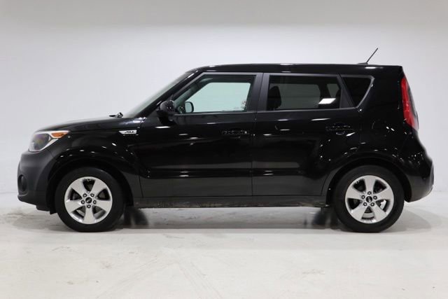 Used 2018 Kia Soul w/ Convenience Package FWD image 4