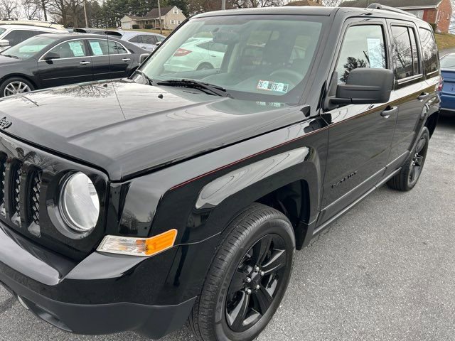 Used 2015 Jeep Patriot Sport image 5
