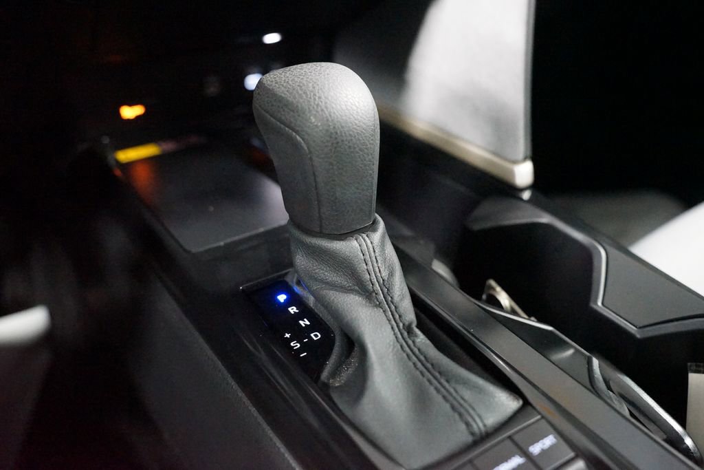 Certified 2025 Toyota Camry LE image 21