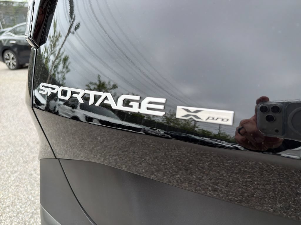Used 2024 Kia Sportage X-Pro AWD/4WD image 17
