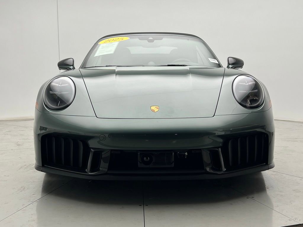 Used 2025 Porsche 911 Carrera 4 GTS image 38