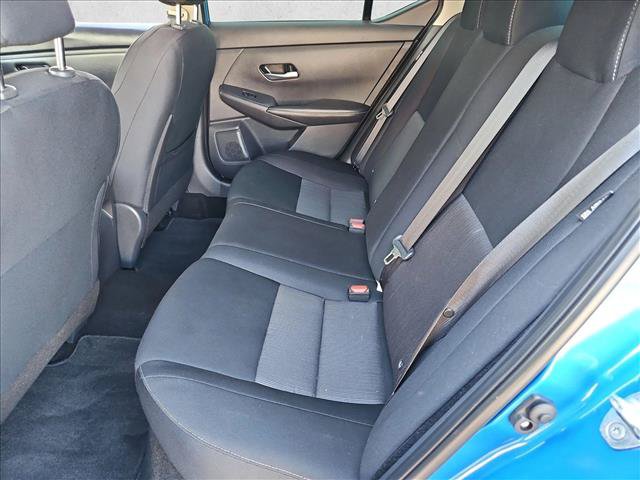 Used 2023 Nissan Sentra SV FWD image 18
