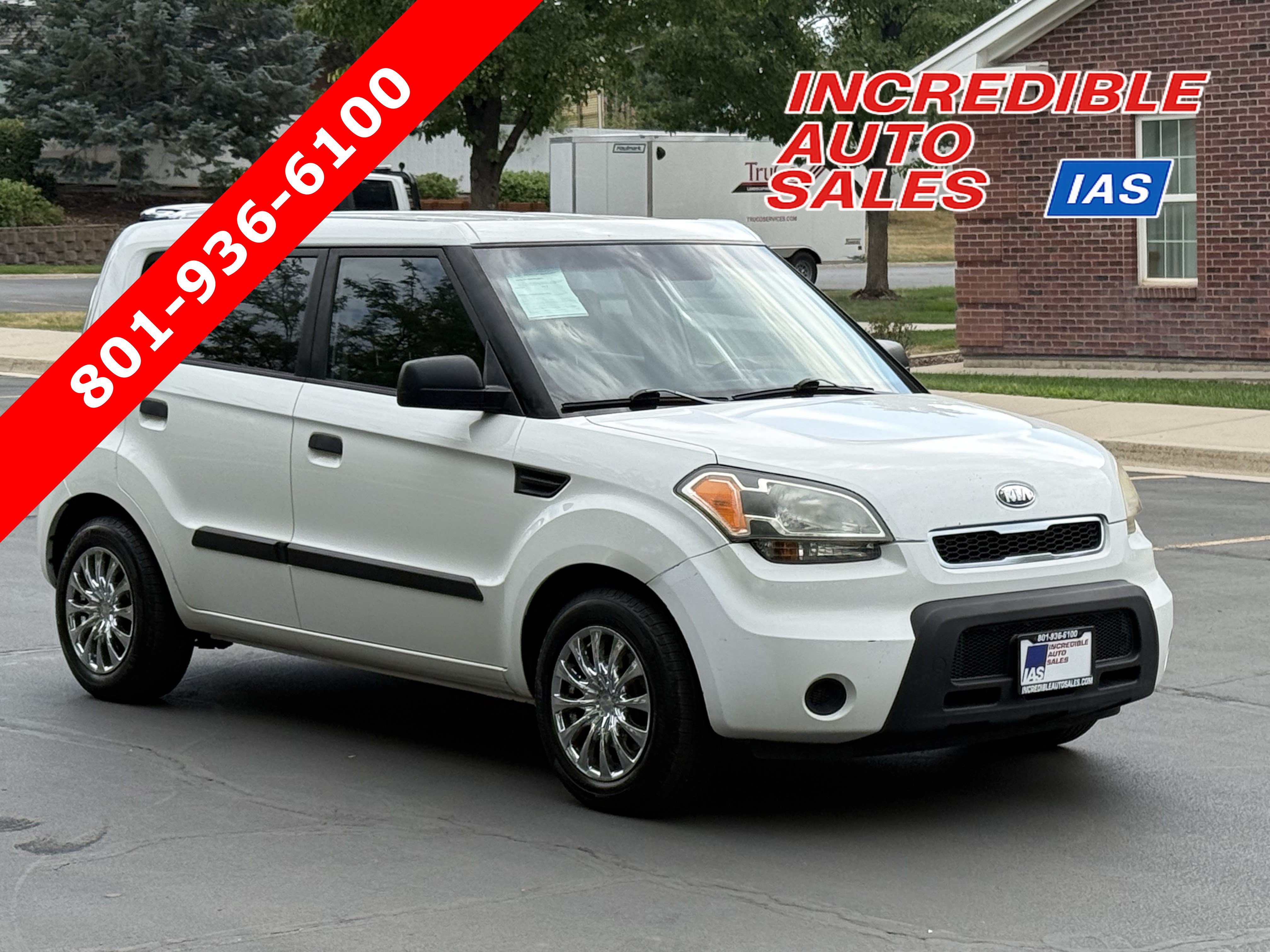 Used 2010 Kia Soul FWD image 1