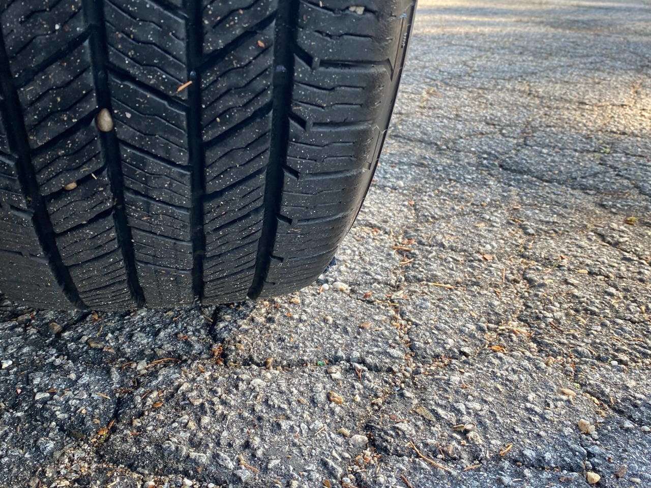 Used 2018 Toyota Tundra Limited w/ Limited Premium Package image 10