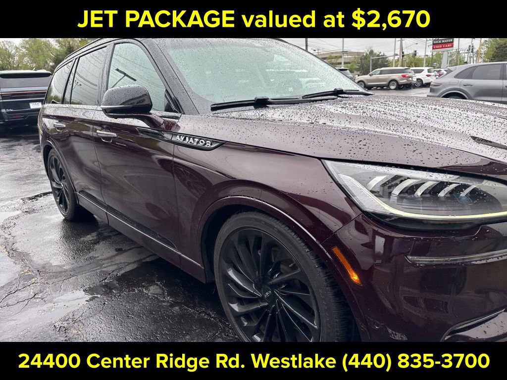 Used 2023 Lincoln Aviator Reserve w/ Equipment Group 201A AWD/4WD image 5