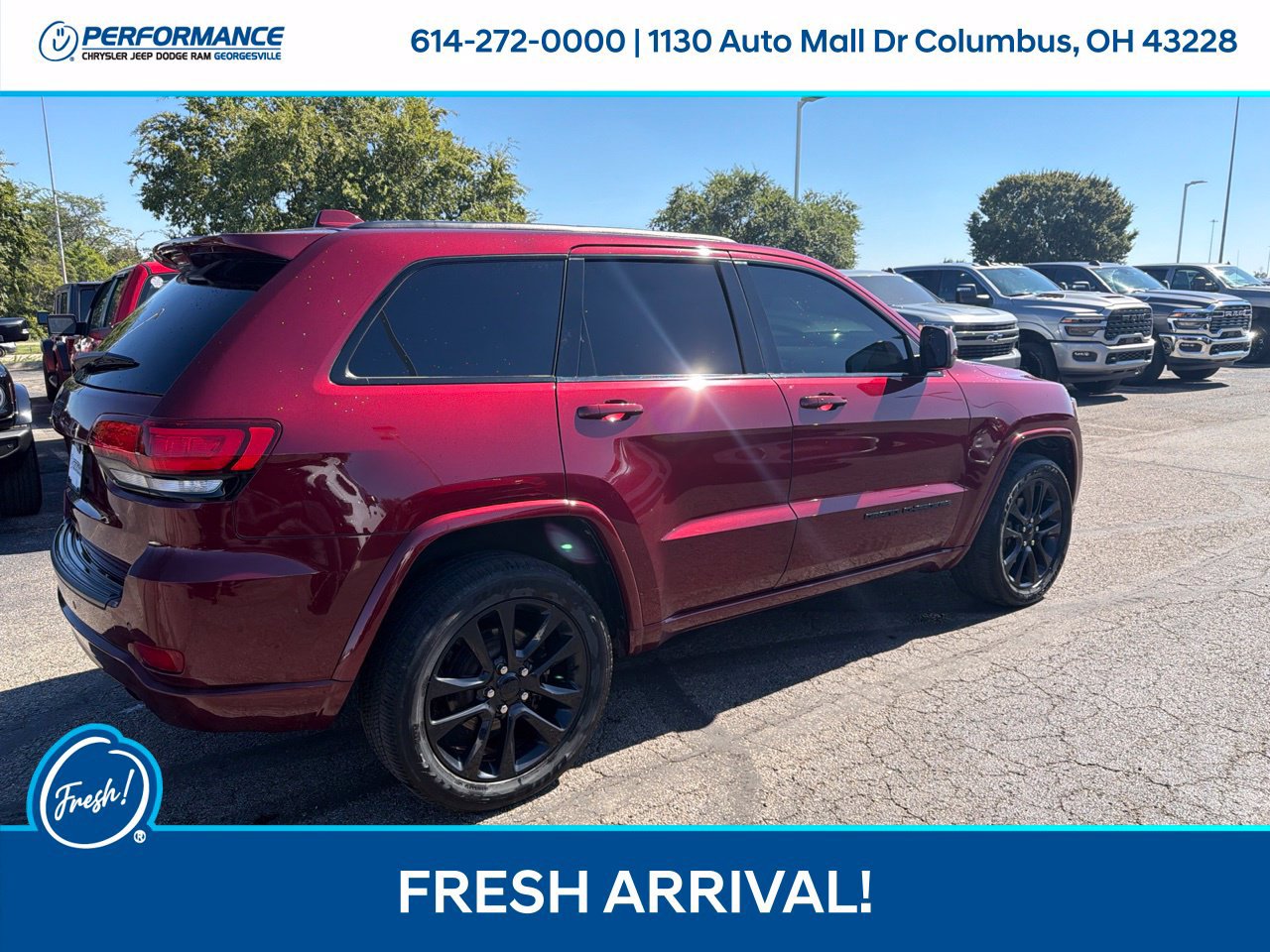 Used 2020 Jeep Grand Cherokee Altitude AWD/4WD image 10